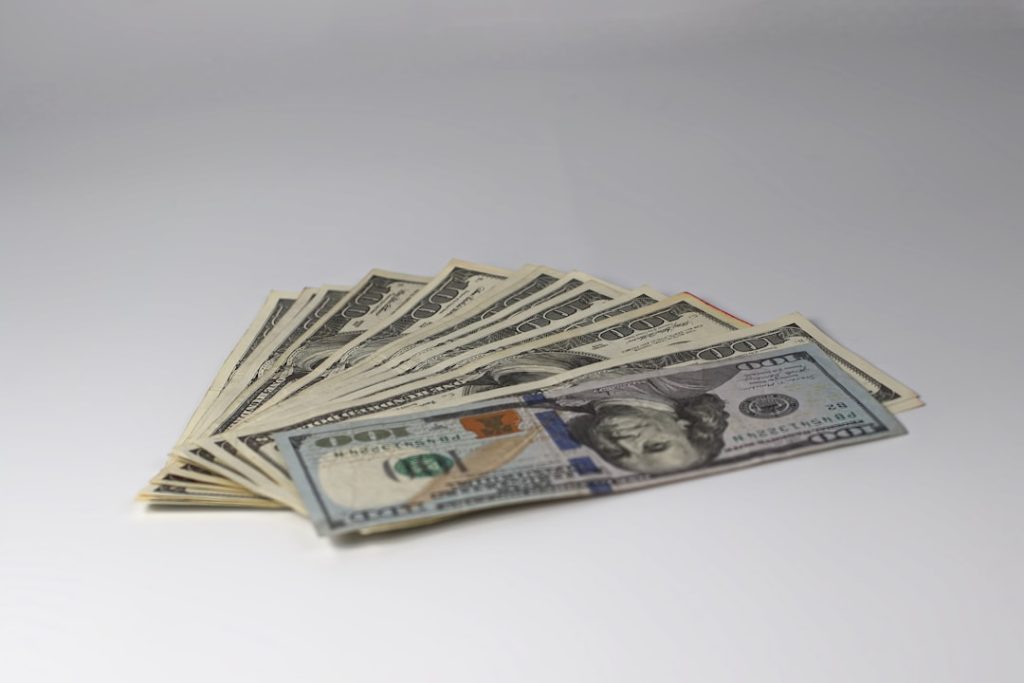 Hoe Alex Soze zijn vermogen opbouwde: van straat naar succes